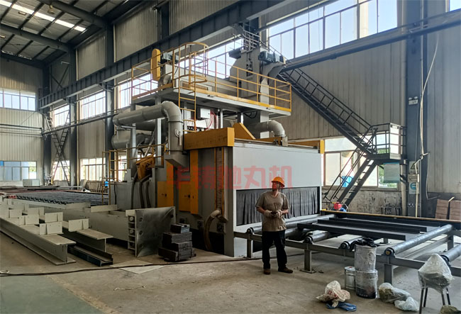 鋼板、鋼結(jié)構(gòu)多功能拋丸清理機(jī)